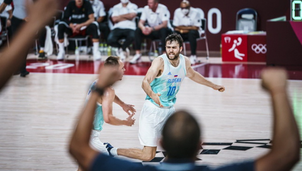 Oficialu: „Barcelona“ gretas papildė M. Tobey